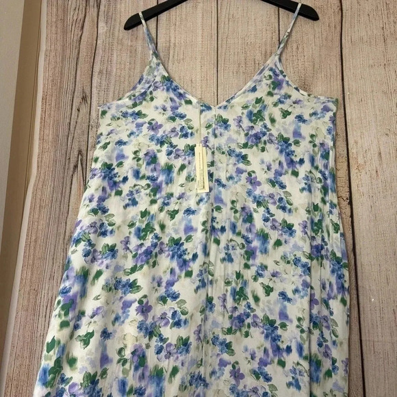 Love stitch Womens Floral Maxi dress size Medium to Large - Picture 9 of 14